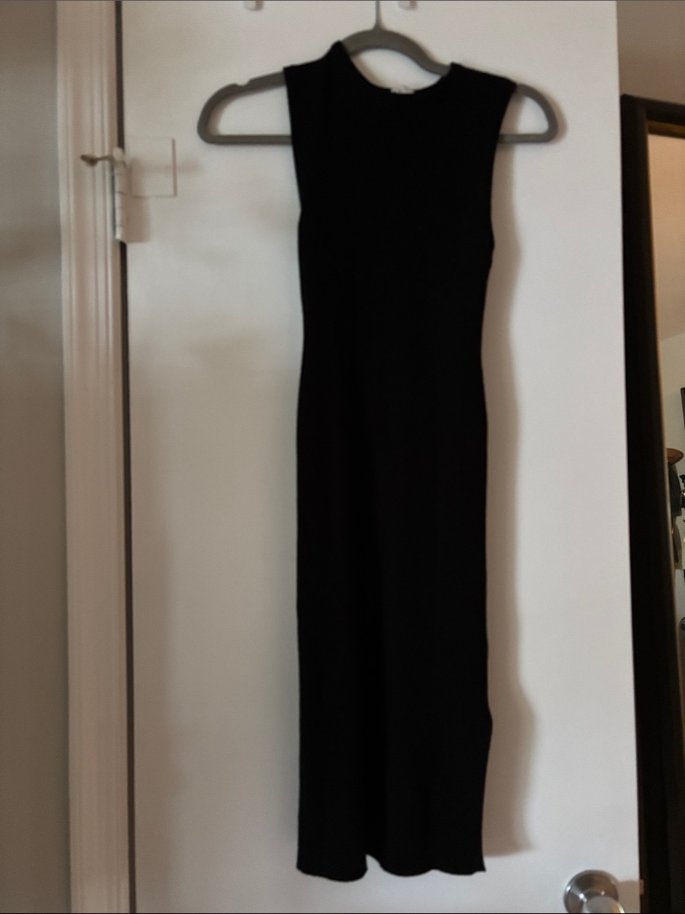 Sleeveless Black Knit Bodycon Dress